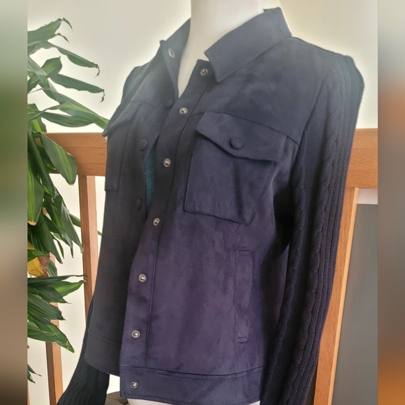 Charlie Women's suede Navy Jacket, XS - Picture 5 of 9